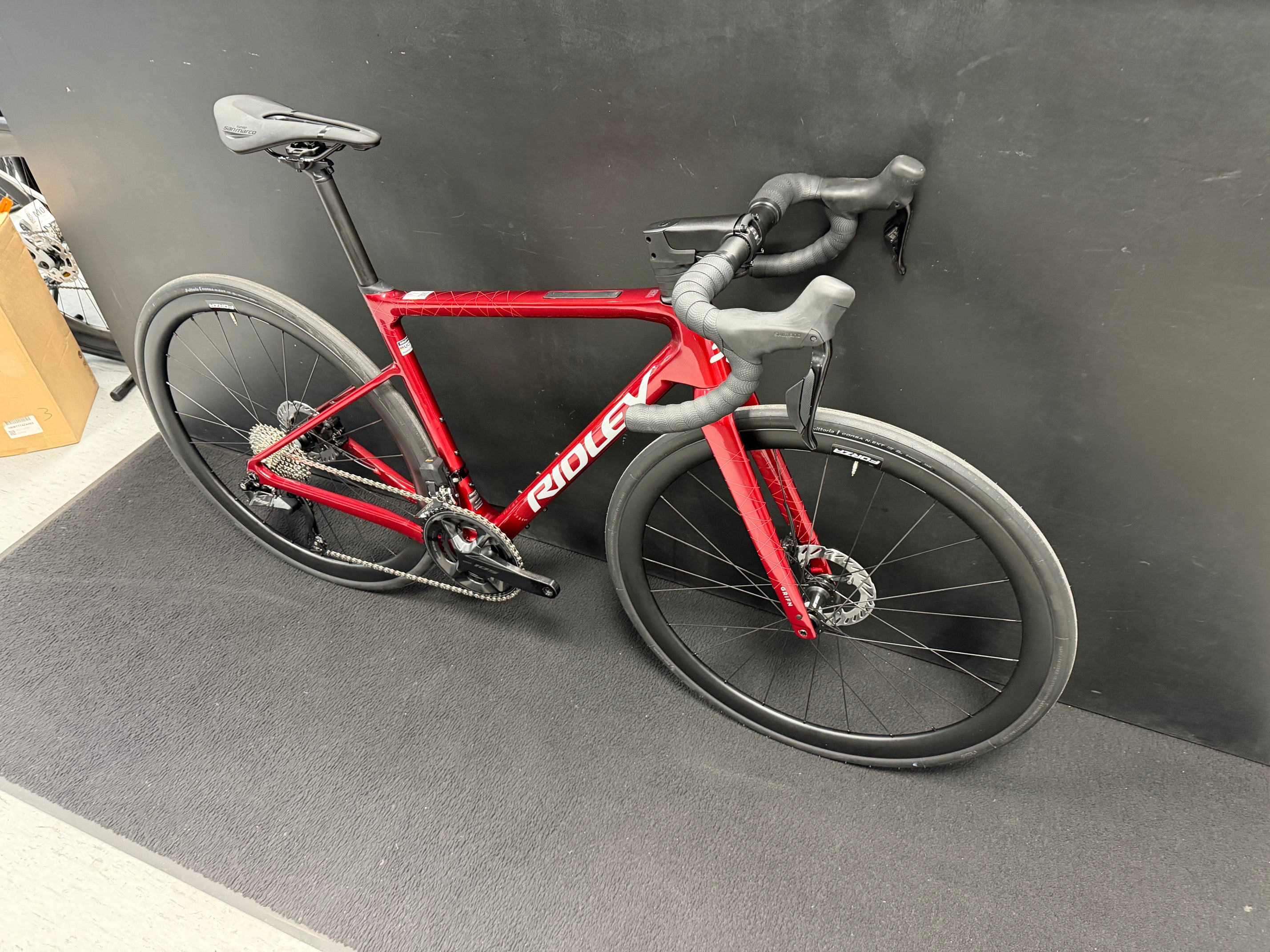 Ratas Ridley Grifn 105 DI2 2x12 (XS), hall/punane
