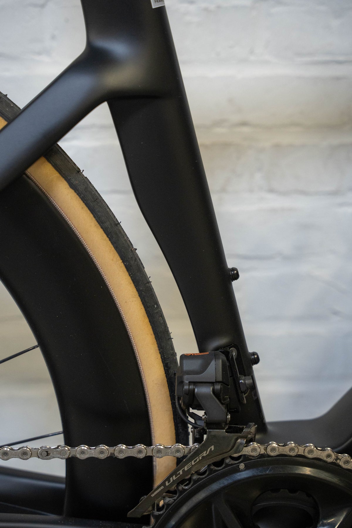 Ratas Ridley Noah Fast 3.0 Ultegra DI2 2x12 (L), must/empress hall metallik
