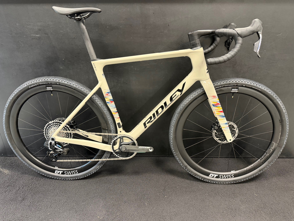 Jalgratas Ridley ASTR RS Force XPLR 1x13 (L), valge/must