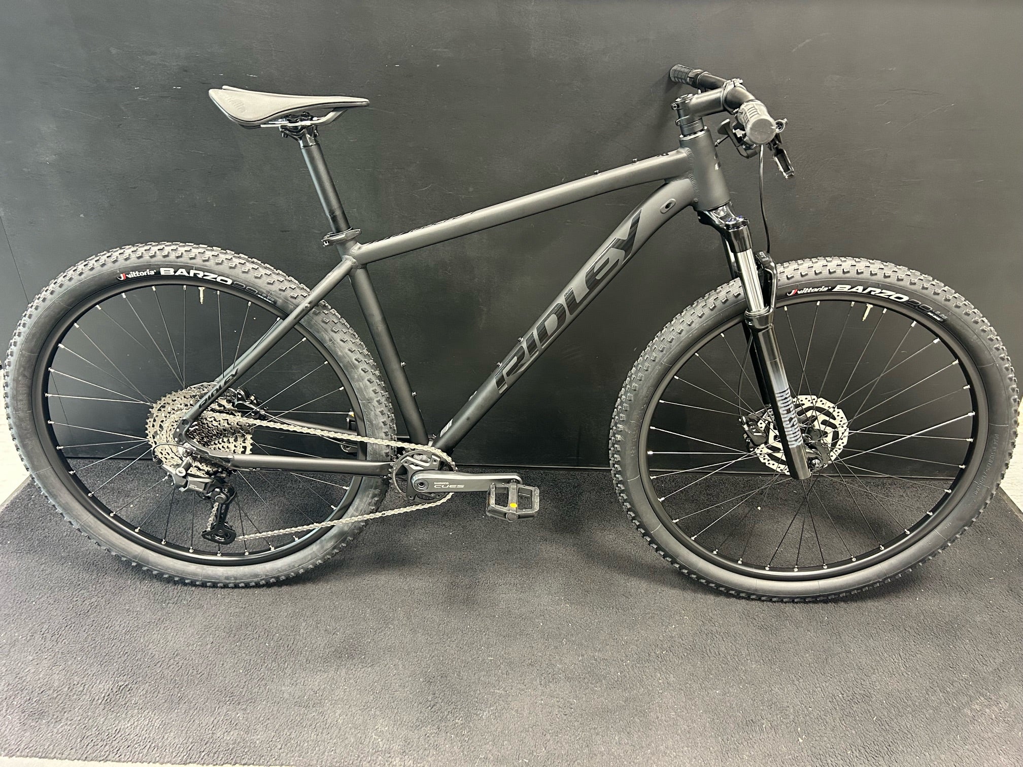 Ratas Ridley BLAST A9 1x11 Cues (M), must