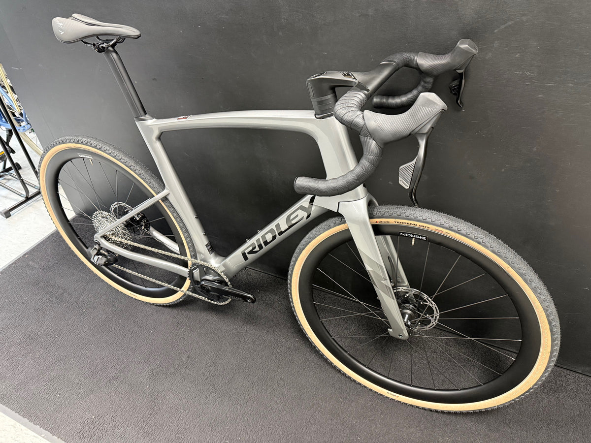 Ratas Ridley Kanzo Fast SRAM Rival XPLR 1x12 (L), hall