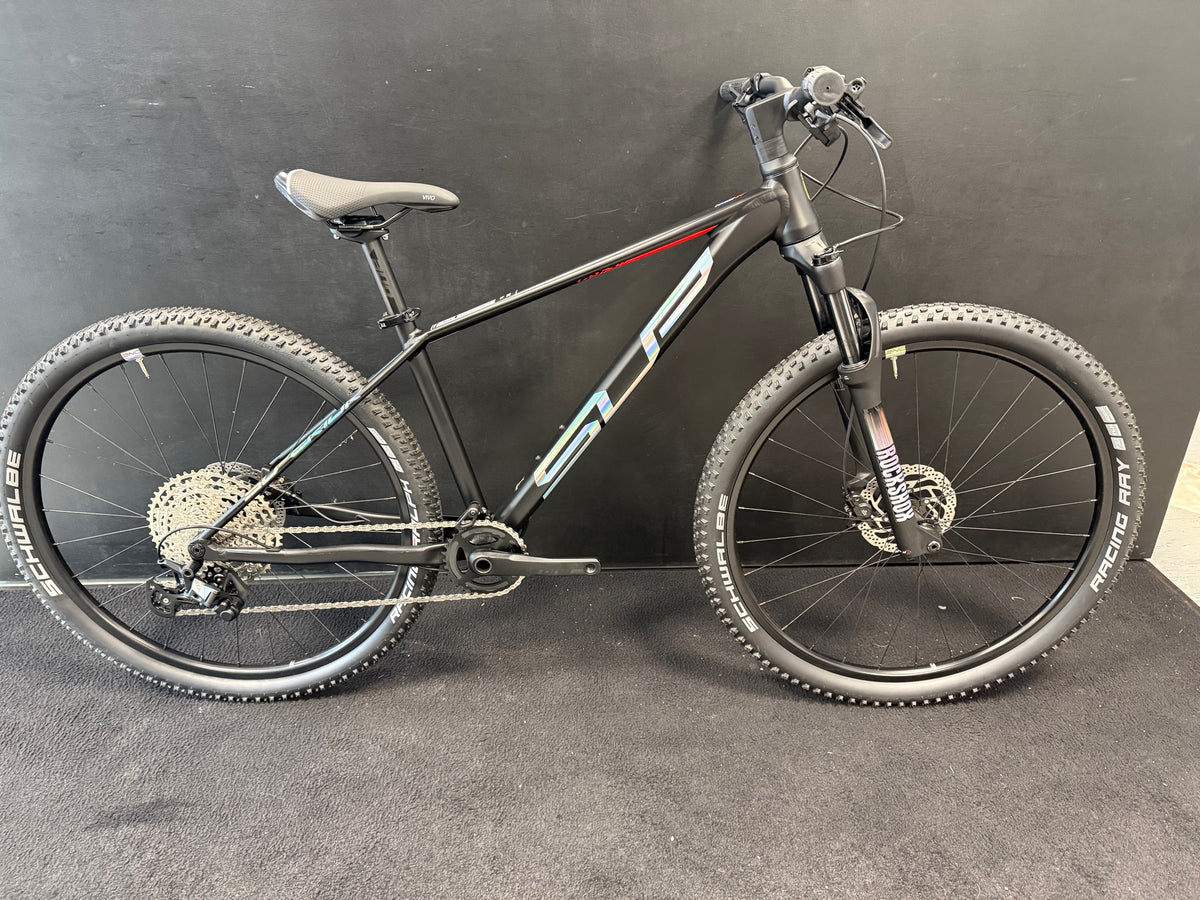 Bicycle Superior TEAM 27 ISSUE