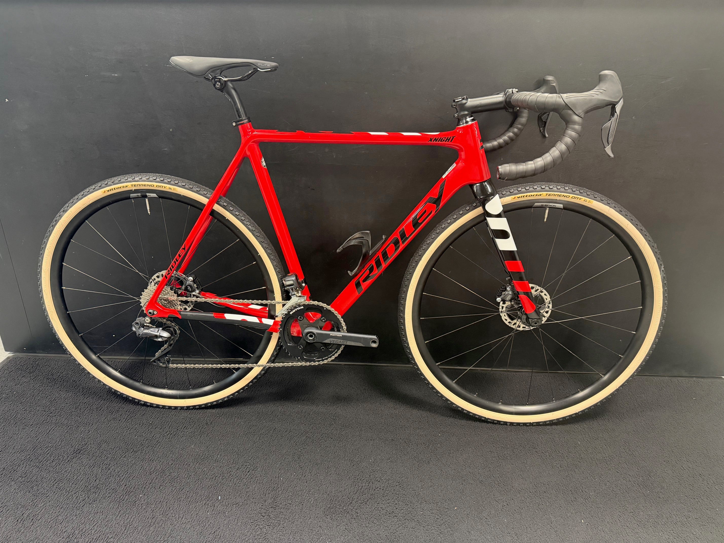 Ratas Ridley X-Night SL Di2 (54cm)